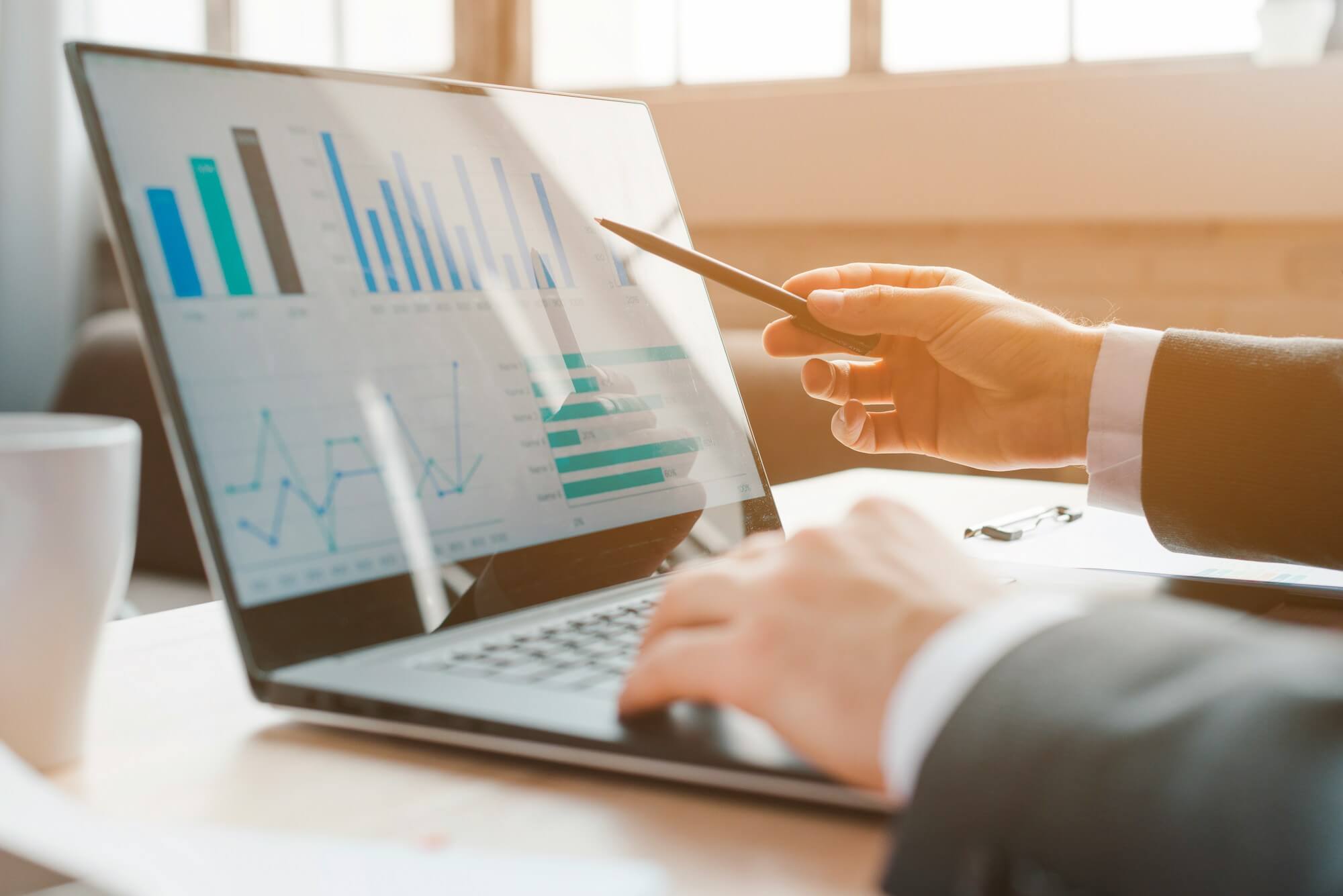 How Customer Concentration Affects Business Loans in Canada | Forward Funding